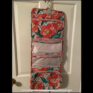 Vera Bradley Hanging Travel Organizer
